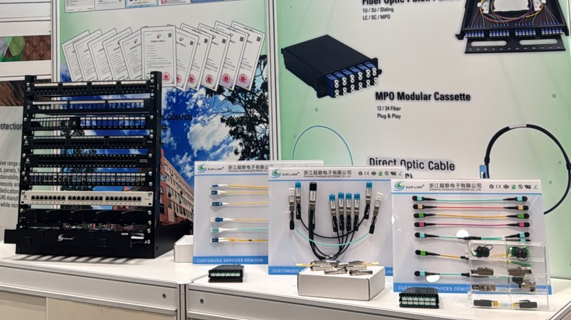 SUR-LINK تظهر بقوة في معرض ICT COMM Vietnam 2026، مما يفتح المجال لعصر جديد من الكابلات الذكية!